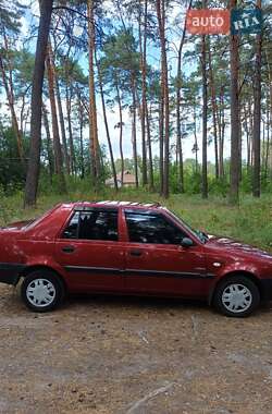 Седан Dacia Solenza 2004 в Богодухове