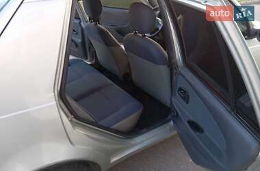Седан Dacia Solenza 2004 в 