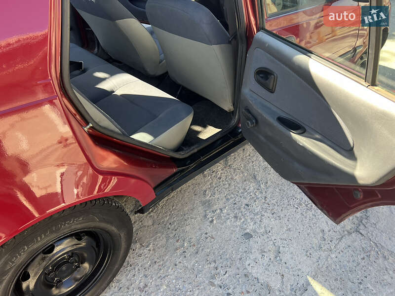 Седан Dacia Solenza 2003 в Киеве фото 14 Седан Dacia Solenza 2003 в Киеве