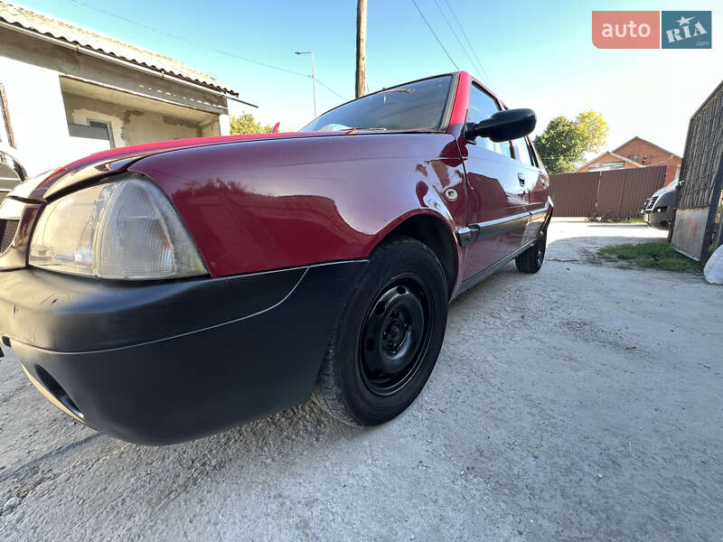 Седан Dacia Solenza 2003 в Киеве фото 19 Седан Dacia Solenza 2003 в Киеве