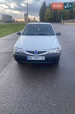 Седан Dacia Solenza 2004 в Клевани