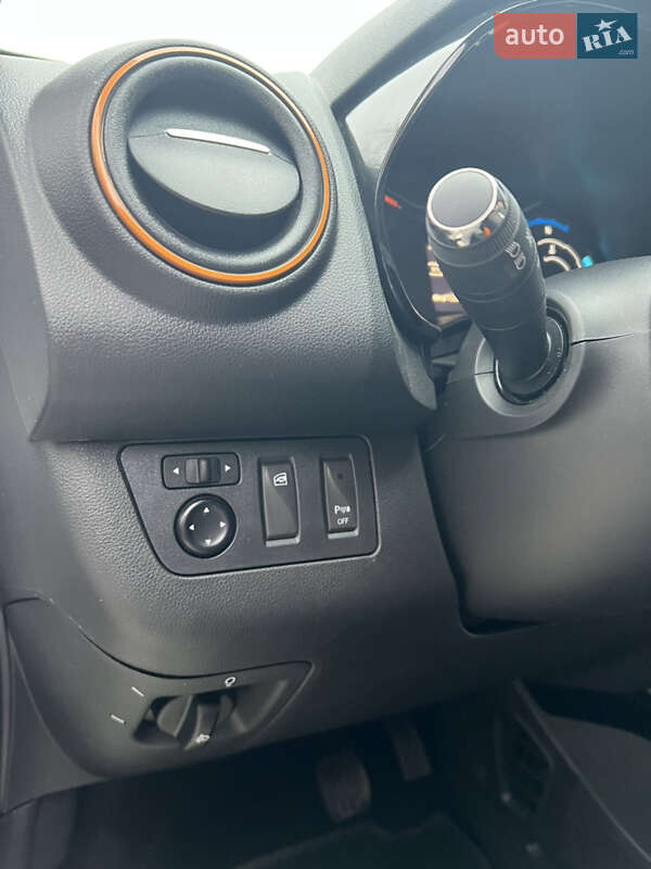 Внедорожник / Кроссовер Dacia Spring 2021 в Львове