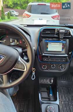 Внедорожник / Кроссовер Dacia Spring 2022 в 