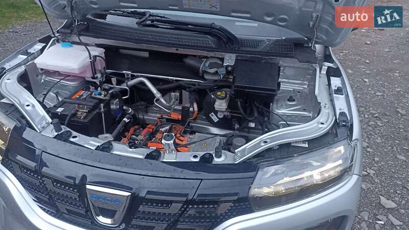 Позашляховик / Кросовер Dacia Spring 2021 в Мукачевому