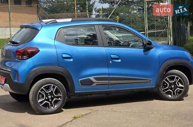 Внедорожник / Кроссовер Dacia Spring 2022 в 