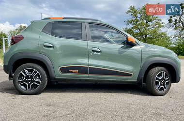 Внедорожник / Кроссовер Dacia Spring 2022 в 