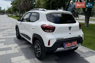 Внедорожник / Кроссовер Dacia Spring 2022 в 