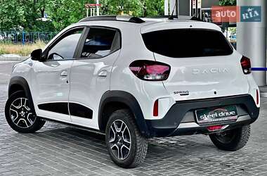 Внедорожник / Кроссовер Dacia Spring 2022 в 