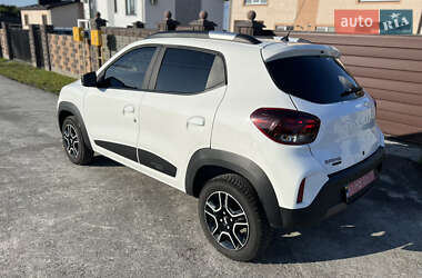 Внедорожник / Кроссовер Dacia Spring 2023 в 