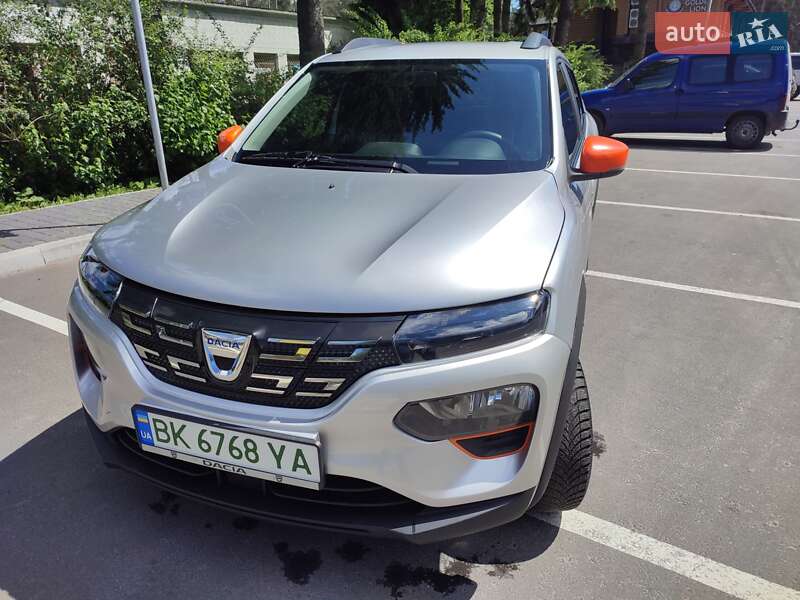 Позашляховик / Кросовер Dacia Spring 2021 в Дубні