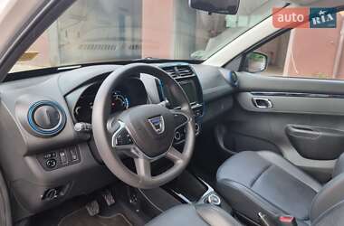 Внедорожник / Кроссовер Dacia Spring 2021 в 