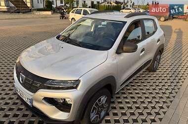 Позашляховик / Кросовер Dacia Spring 2021 в 