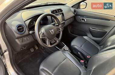 Позашляховик / Кросовер Dacia Spring 2021 в 