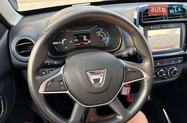 Позашляховик / Кросовер Dacia Spring 2021 в 