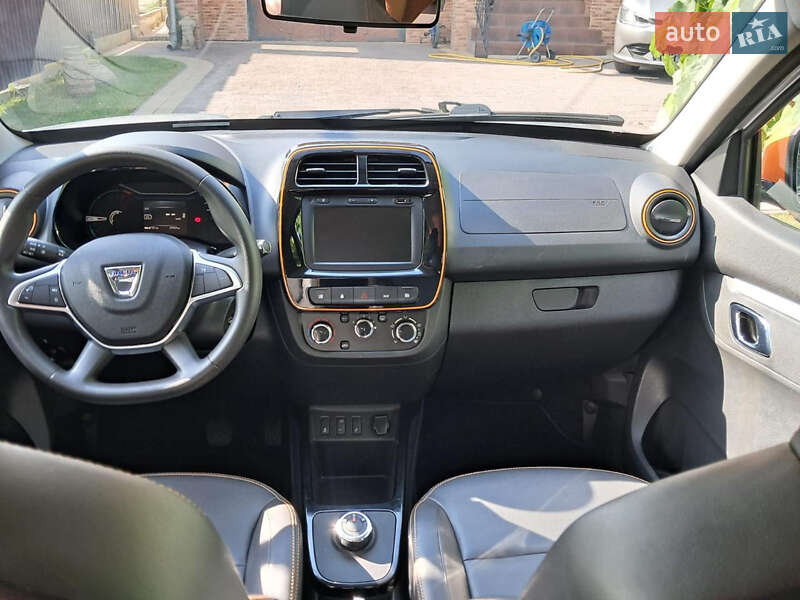 Внедорожник / Кроссовер Dacia Spring 2021 в Львове