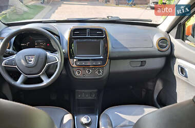 Позашляховик / Кросовер Dacia Spring 2021 в 
