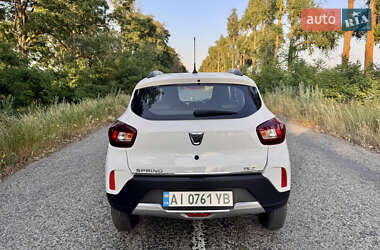 Внедорожник / Кроссовер Dacia Spring 2021 в 