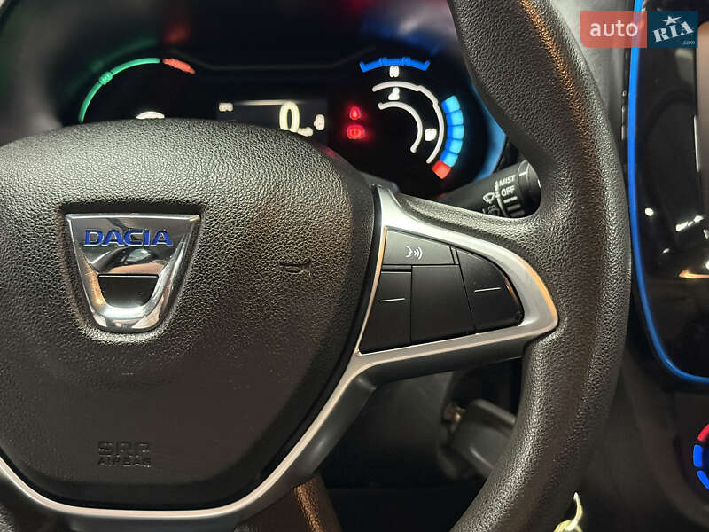 Внедорожник / Кроссовер Dacia Spring 2022 в Владимире