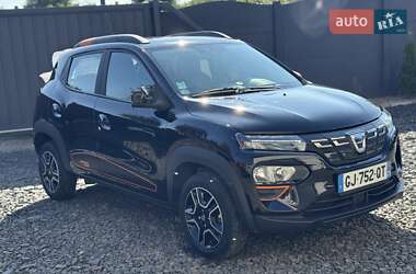 Внедорожник / Кроссовер Dacia Spring 2022 в 