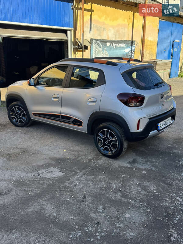 Внедорожник / Кроссовер Dacia Spring 2022 в Киеве