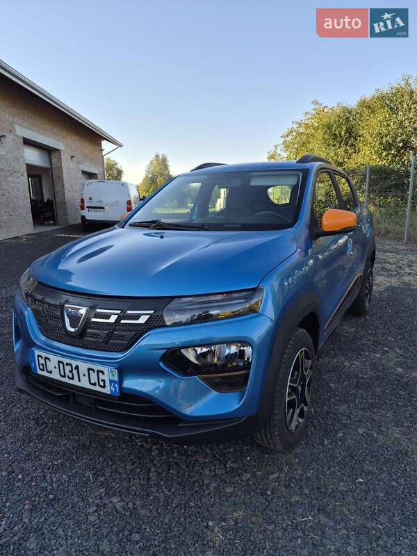 Внедорожник / Кроссовер Dacia Spring 2021 в Владимире