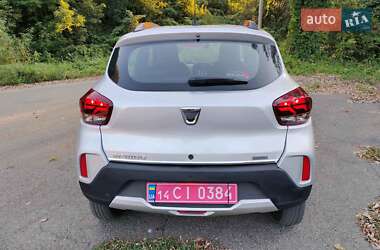 Внедорожник / Кроссовер Dacia Spring 2022 в 
