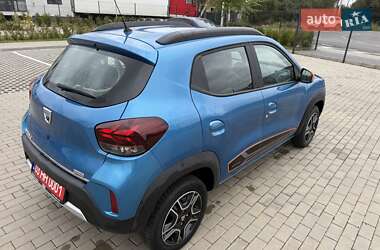 Позашляховик / Кросовер Dacia Spring 2023 в 