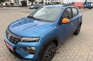Позашляховик / Кросовер Dacia Spring 2023 в 