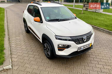 Внедорожник / Кроссовер Dacia Spring 2021 в 
