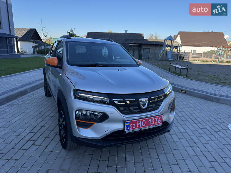 Позашляховик / Кросовер Dacia Spring 2022 в Дубні