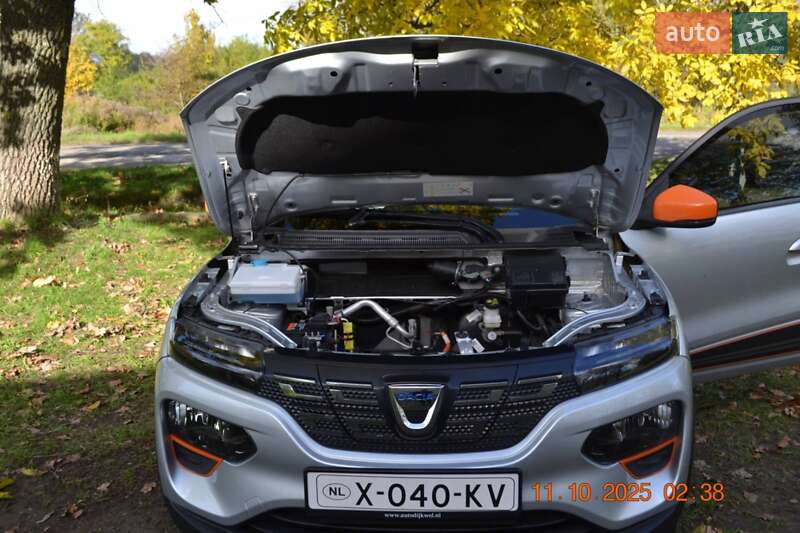 Внедорожник / Кроссовер Dacia Spring 2022 в Глыбокой