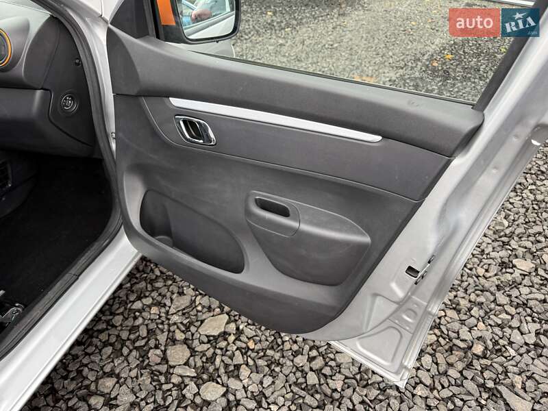 Позашляховик / Кросовер Dacia Spring 2022 в Луцьку фото 30 Позашляховик / Кросовер Dacia Spring 2022 в Луцьку