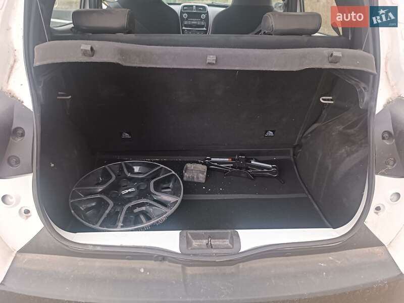 Позашляховик / Кросовер Dacia Spring 2023 в Дубні