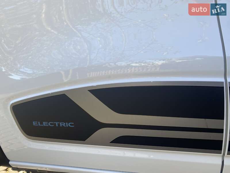 Внедорожник / Кроссовер Dacia Spring 2021 в Коломые