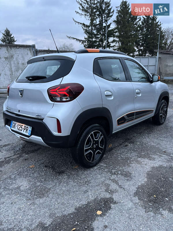 Внедорожник / Кроссовер Dacia Spring 2022 в Тернополе