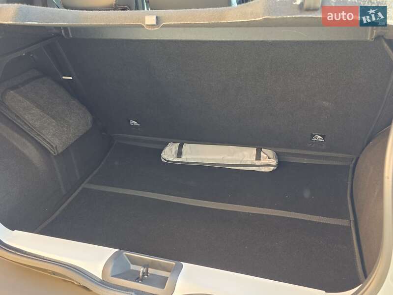 Позашляховик / Кросовер Dacia Spring 2021 в Самборі фото 32 Позашляховик / Кросовер Dacia Spring 2021 в Самборі