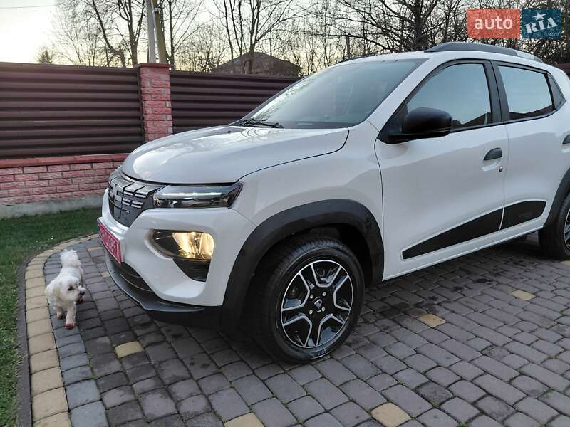 Внедорожник / Кроссовер Dacia Spring 2023 в Ивано-Франковске