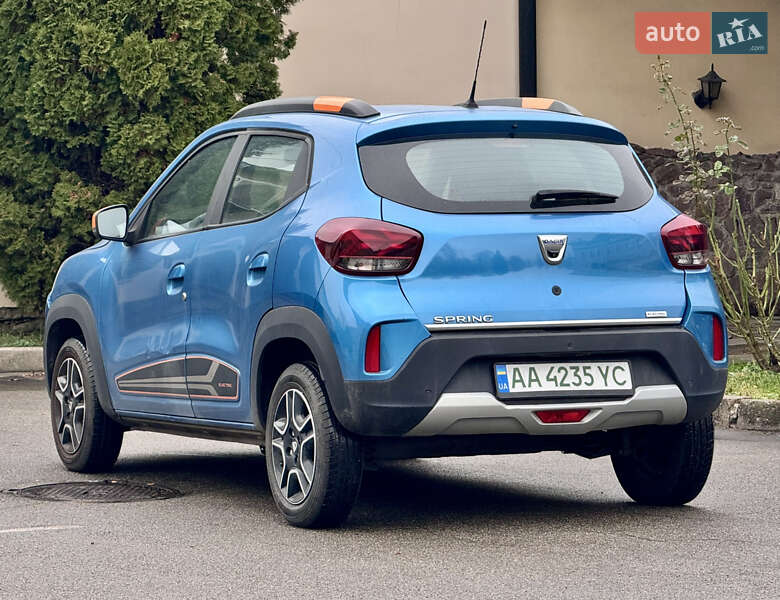 Внедорожник / Кроссовер Dacia Spring 2021 в Киеве