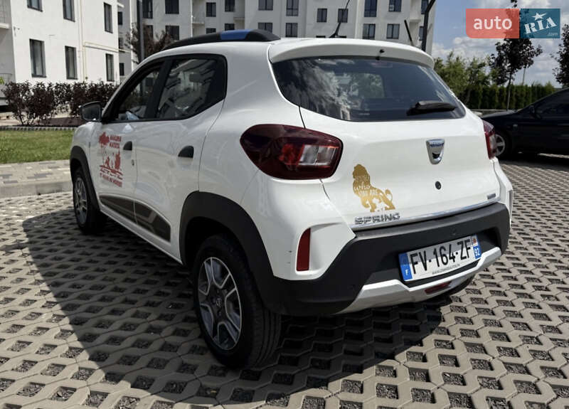 Внедорожник / Кроссовер Dacia Spring 2020 в Киеве