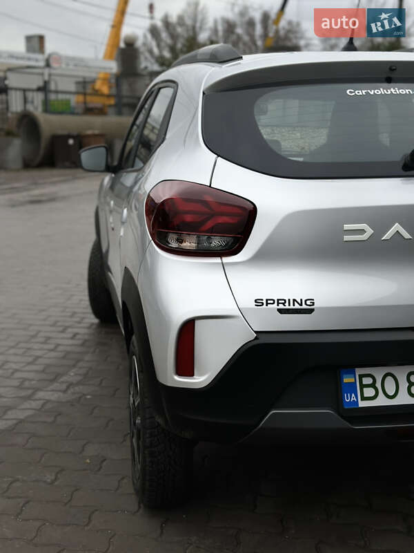 Внедорожник / Кроссовер Dacia Spring 2023 в Тернополе