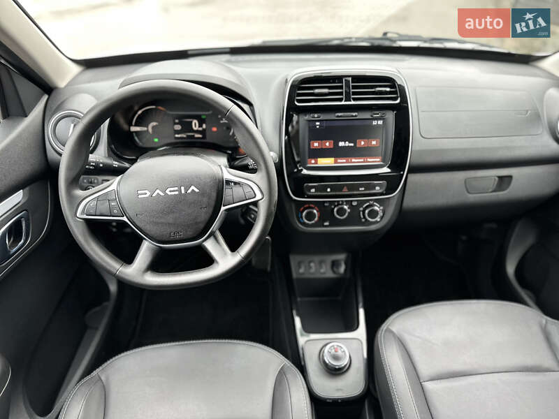 Внедорожник / Кроссовер Dacia Spring 2023 в Тернополе