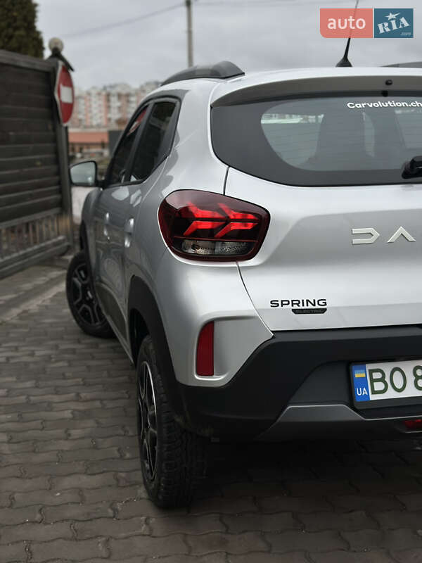 Внедорожник / Кроссовер Dacia Spring 2023 в Тернополе