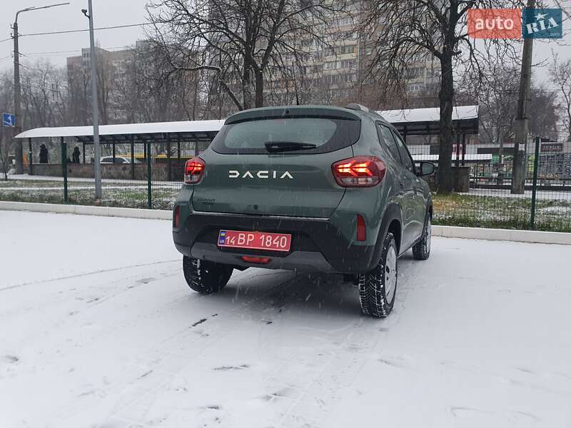 Позашляховик / Кросовер Dacia Spring 2023 в Києві