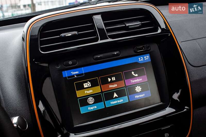 Внедорожник / Кроссовер Dacia Spring 2020 в Львове