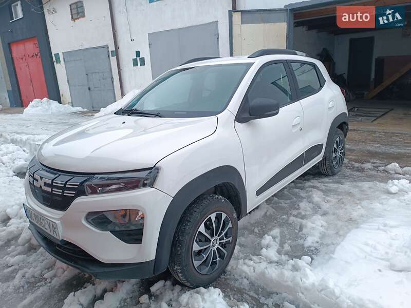 Позашляховик / Кросовер Dacia Spring 2023 в Дубні