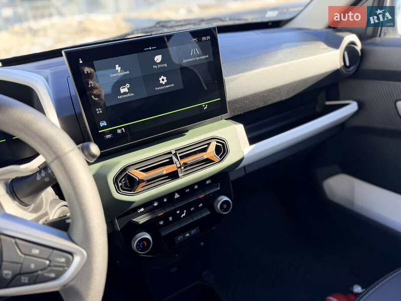 Позашляховик / Кросовер Dacia Spring 2024 в Львові