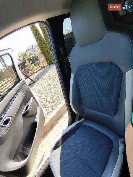 Внедорожник / Кроссовер Dacia Spring 2022 в Самборе