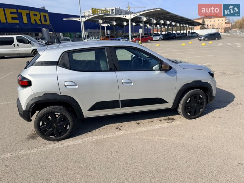 Позашляховик / Кросовер Dacia Spring 2024 в Львові