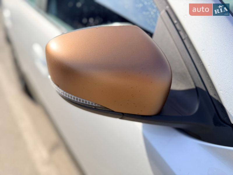 Позашляховик / Кросовер Dacia Spring 2024 в Львові