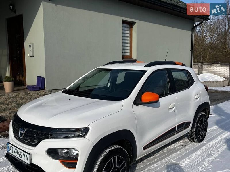 Внедорожник / Кроссовер Dacia Spring 2022 в Тысменице
